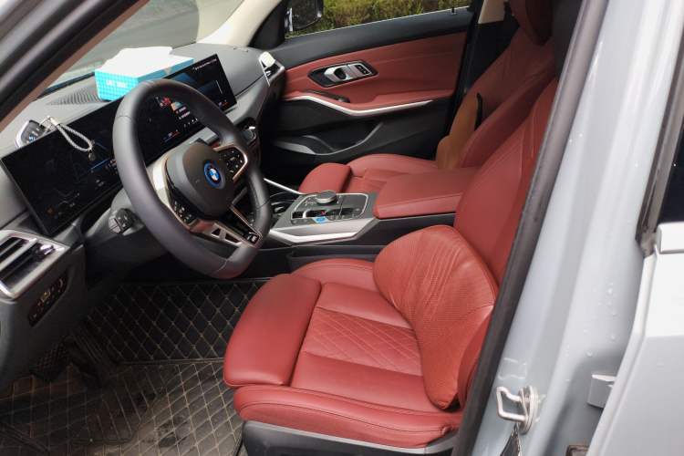 Used BMW i3 2025 eDrive 35 L