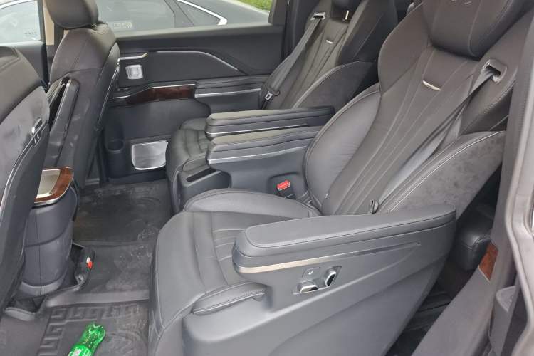 Used Hongqi HQ9 2023 2.0T Smart Connect Flagship Edition