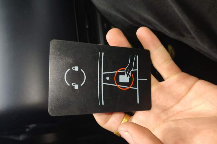 Used Tesla Model Y 2021 Standard Range Rear-Wheel Drive Version
