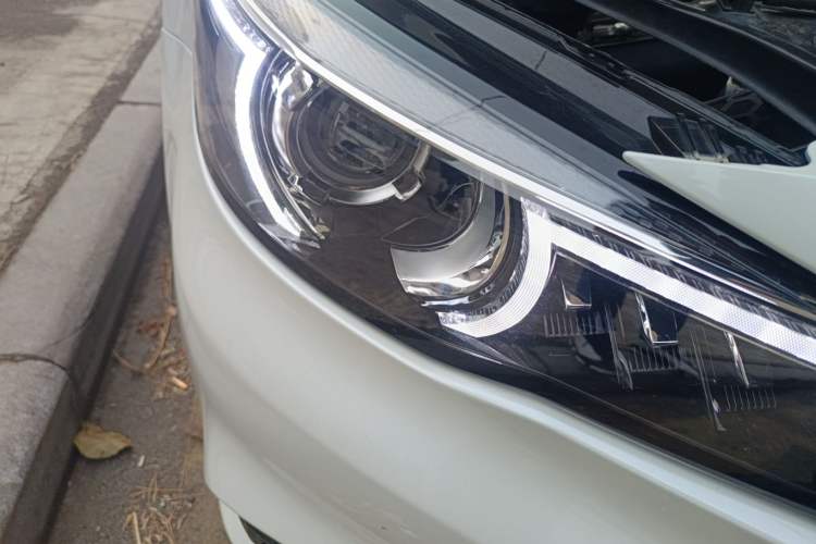 Used MG 6 2017 20T Automatic Luxury Smart Connect Version China V Standard