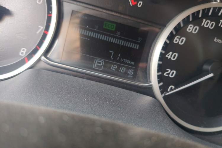 Used Nissan Sylphy 2019 1.6XV CVT Smart Connect Luxury Edition China VI Standard