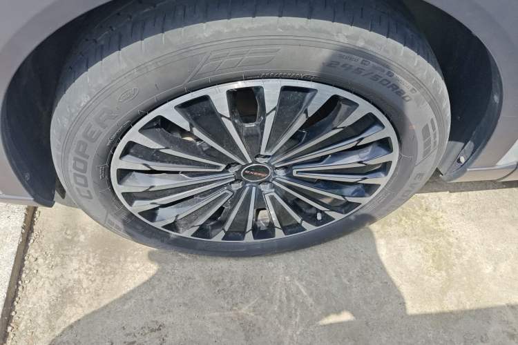 Used EXEED Stellar 2023 400T Four-Wheel Drive Premium Flying Fish Edition Left Front Wheel Hub