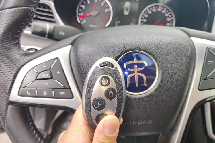 Used BYD Song MAX 2017 1.5T Automatic Smart Connect Elite 7-Seater
