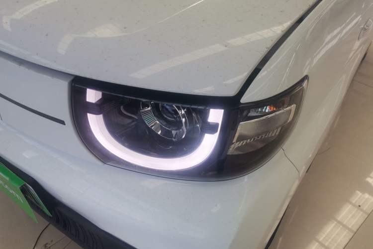 Used Chery QQ QQ Ice Cream 2022 170km Sundae Phosphate Lithium-Ion
