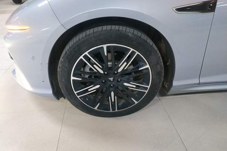 Used NETA S 2022 Pure Electric 715 km Range Rear-Wheel Drive Mid-Range Version