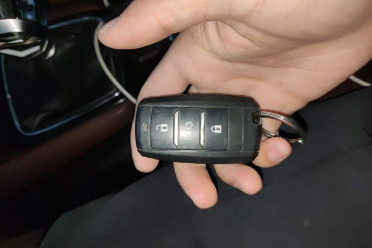 Used Changan Lingxuan 2017 1.6L Manual Elite Model
