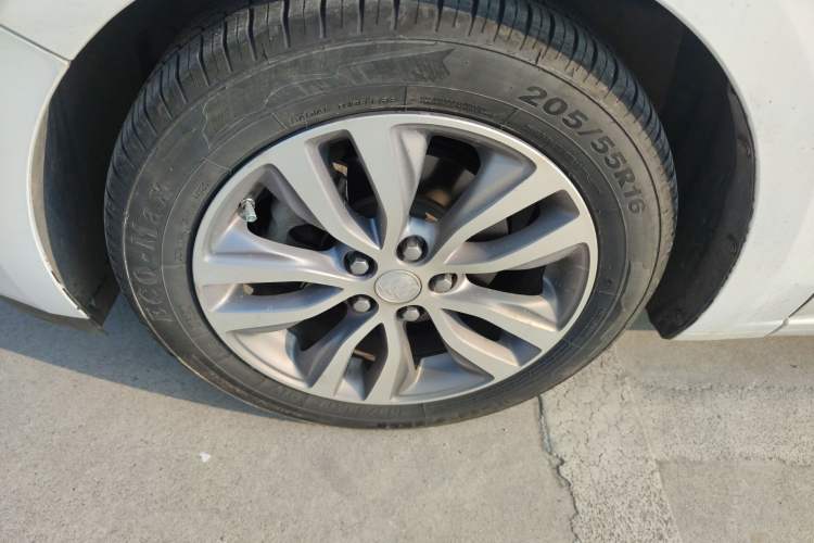 Used Buick GT 2018 18T Automatic Elite Model
