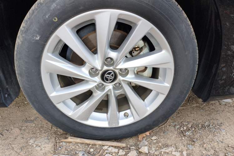 Used Toyota Camry 2022 2.0GVP Premier Edition