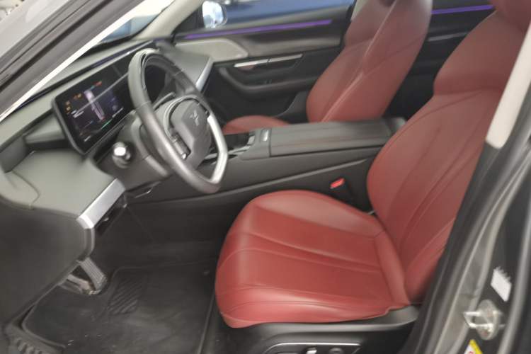 Used XPeng P7 2020 562E Performance Edition Left Front Seat