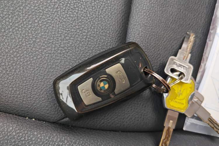 Used BMW 3 Series 2017 320Li Fashion Model
