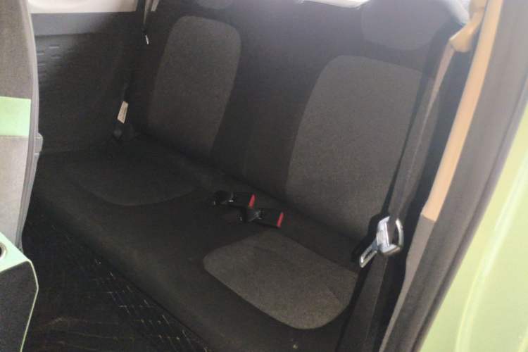 Used Wuling Hongguang MINIEV 2021 Macaron Premium Model – Lithium-NMC
