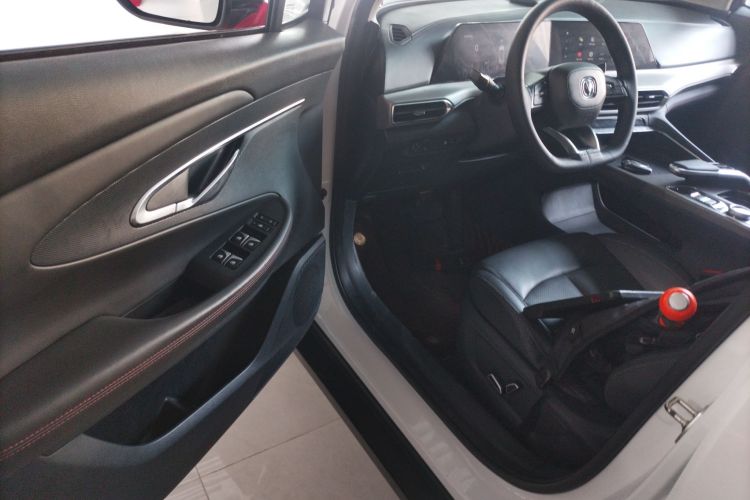 Used Changan UNI-T 2020 1.5T Prestige Version
