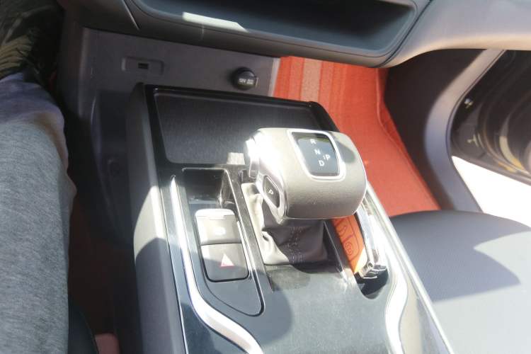 Used Hongqi E-QM5 2024 610 km PLUS Gear Lever