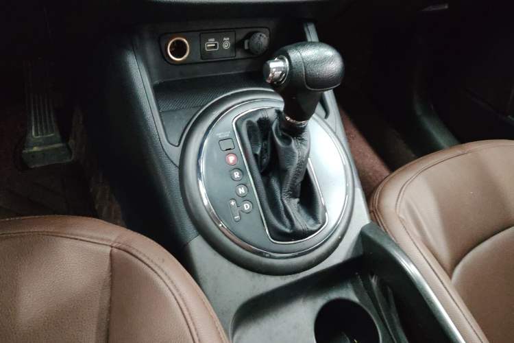 Used Kia Sportage R 2015 2.0L Automatic Two-Wheel Drive GL