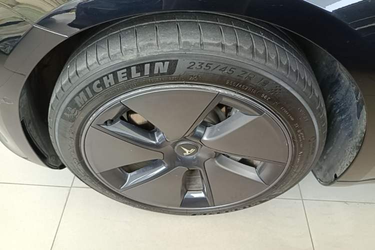 Used Tesla Model 3 2022 Rear-Wheel-Drive Version
