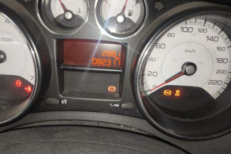 Used Peugeot 408 2013 1.6L Manual Comfort Edition Odometer Close Up