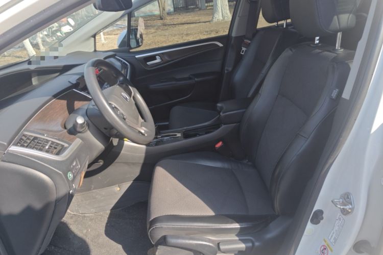 Used Honda Jade 2014 1.8L Automatic Comfort Elite Version 5 Seats
