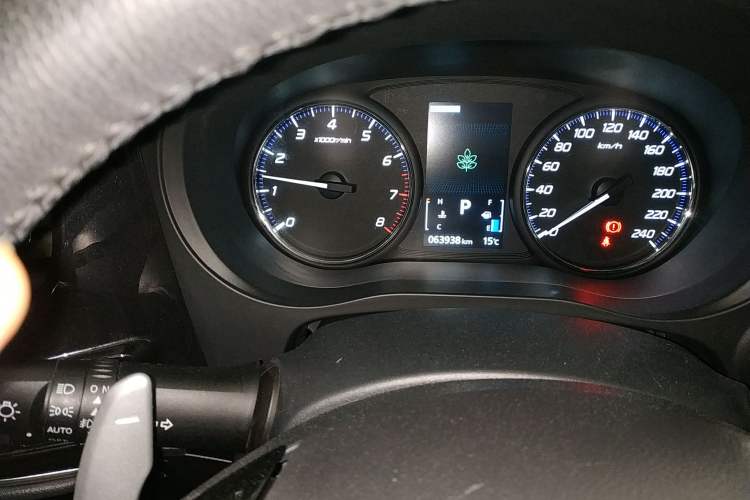 Used Mitsubishi Outlander 2018 2.4L 4x4 Elite Edition 5 Seats Instrument Cluster