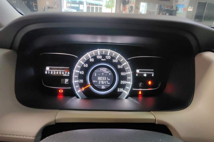 Used Honda Odyssey 2015 Revised 2.4L Luxury Edition