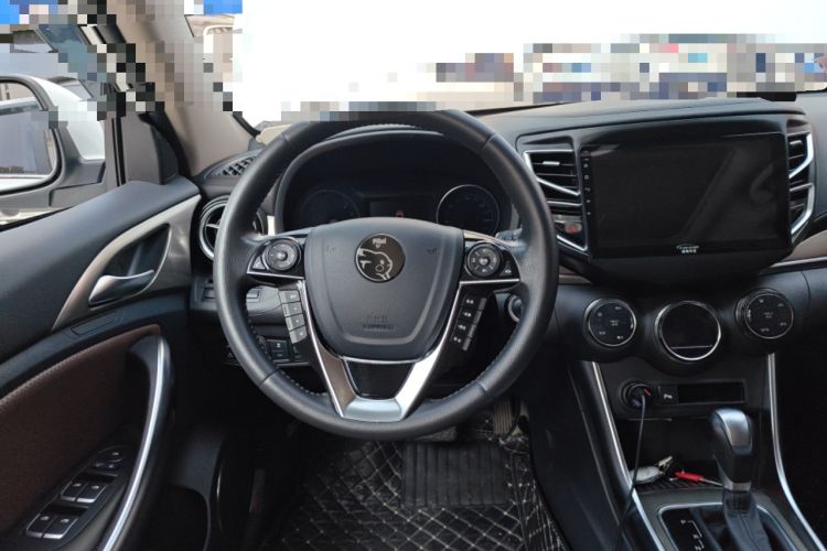 Used BYD Song 2017 Gaishe Upgrade Edition 1.5TID Automatic Elite Model
