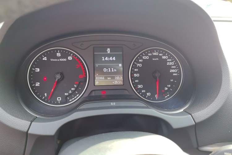 Used Audi A3 2014 Limousine 35 TFSI Automatic Fashion Model