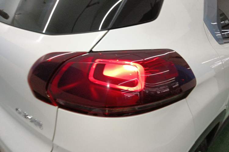 Used Citroen C3-XR 2015 1.6THP Automatic Pioneer Model Exterior 3