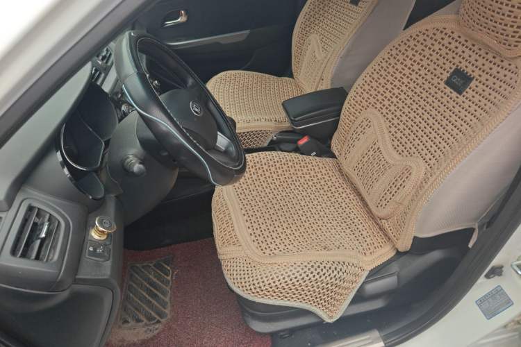 Used Kia K2 2012 Sedan 1.4L MT GLS Commemorative Edition