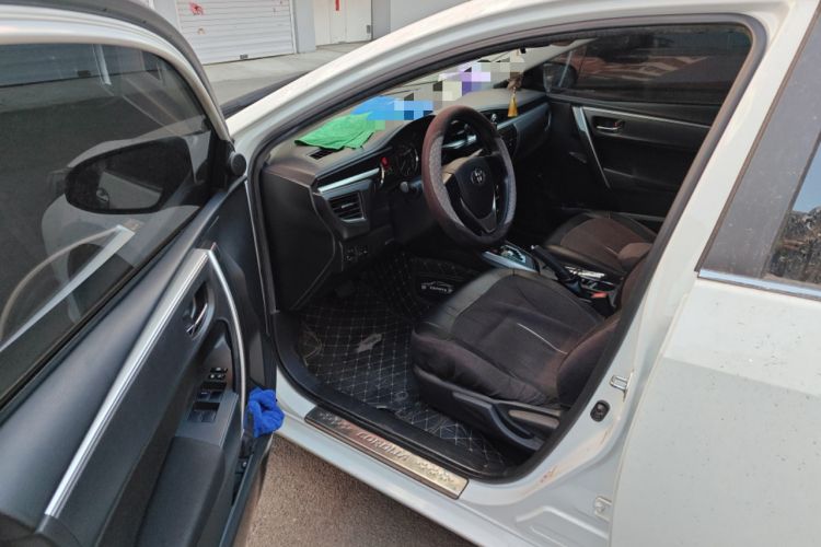 Used Toyota Corolla 2014 1.6L CVT GL-i
