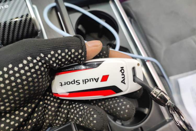 Used Audi A6L 2023 Revised Edition 45 TFSI quattro Prestige Dynamic Version Vehicle Key