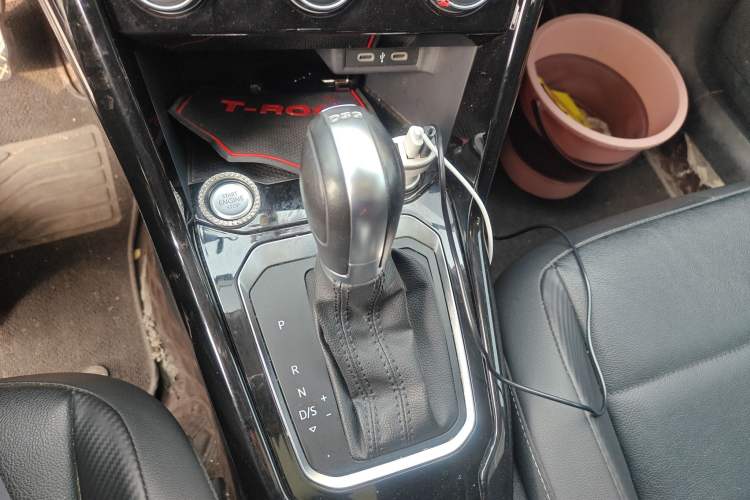 Used Volkswagen T-ROC 2022 280TSI DSG Two-Wheel Drive Comfort PLUS