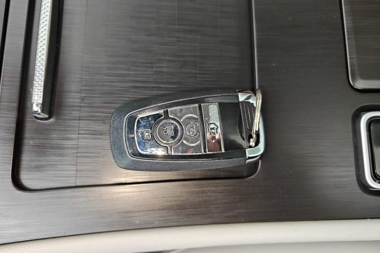 Used Lincoln Corsair 2023 2.0T Two-Wheel Drive Luxury Edition