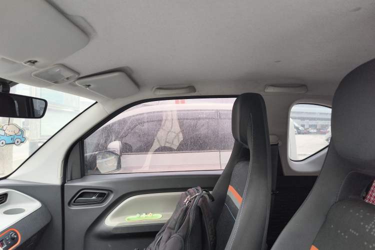 Used Wuling Hongguang MINIEV 2022 Macaron Fashion Edition Lithium-Nickel-Cobalt-Alpha-oxide
