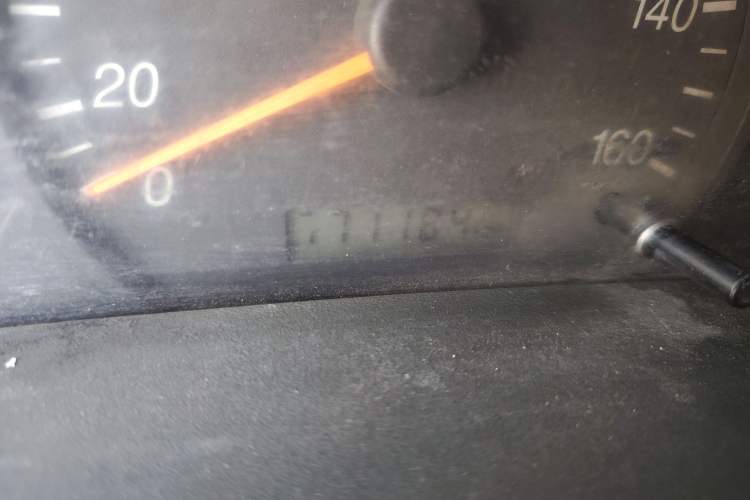 Used CHANGAN KAICHENG Xingguang 4500 2012 1.3L Base Version 4G13S1 Odometer Close Up