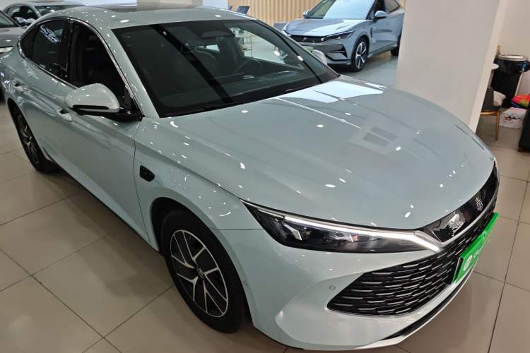 Used BYD Qin L 2025 DM-i Smart Drive 120KM Superior Model