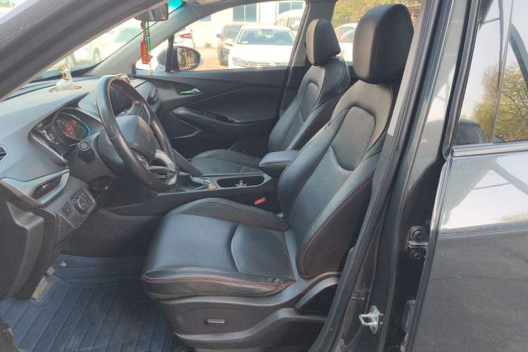 Used Chevrolet Orlando 2019 Redline 530T Automatic Enjoyment Version (5+2 Seating) China VI
