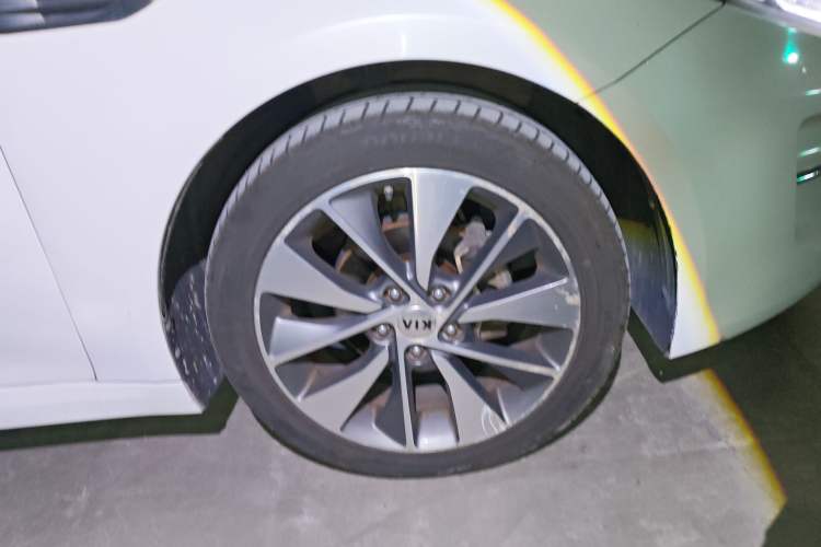 Used Kia K5 2016 2.0L Automatic LUX