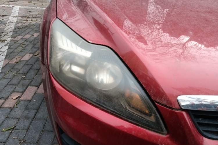 Used Ford Focus 2011 Hatchback 1.8L Manual Comfort Model
