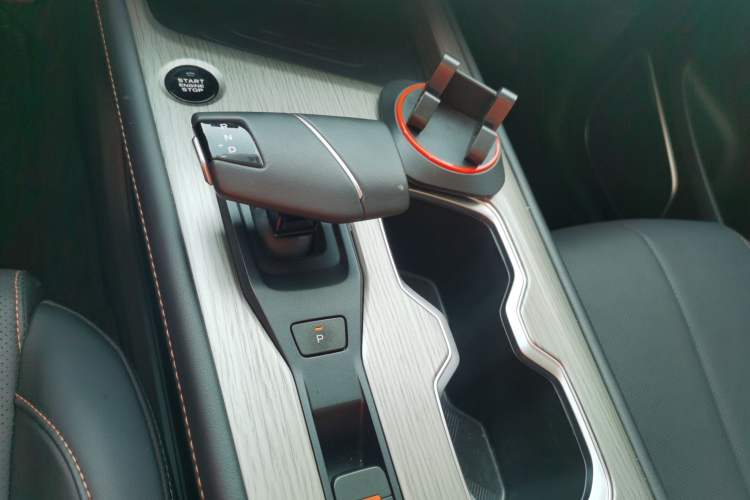 Used Changan X7 PLUS 2024 1.5T Automatic Prestige 7-Seater
