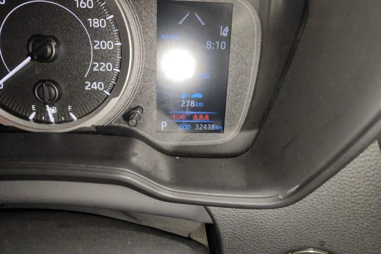 Used Toyota Levin 2021 185T CVT Luxury Edition
