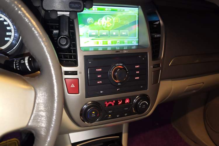 Used Dongfeng Aeolus A60 2014 1.6L Automatic Luxury Model