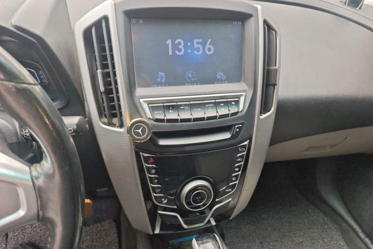 Used Luxgen U6 SUV 2014 1.8T Fashion Edition