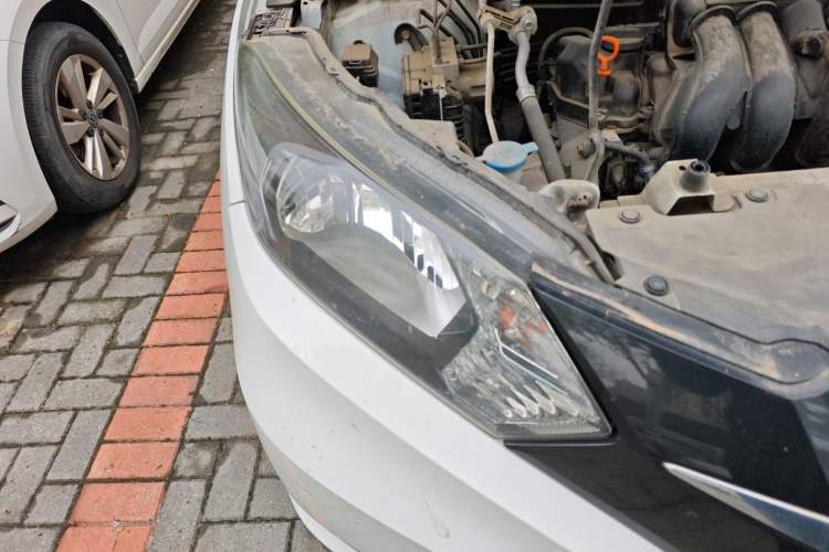 Used Honda Vezel 2017 1.5L CVT 2WD Comfort Model Right Front Headlight