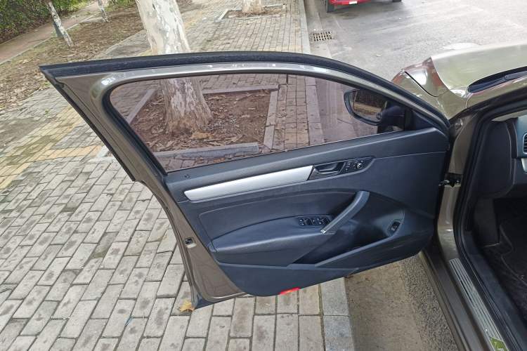 Used Volkswagen Passat 2015 1.8TSI DSG Prestige Edition
