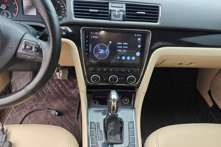 Used Volkswagen Passat 2014 1.8TSI DSG Prestige Edition