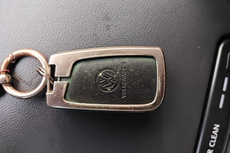 Used Volkswagen Tiguan L 2017 330TSI Automatic Two-Wheel Drive Luxury Edition