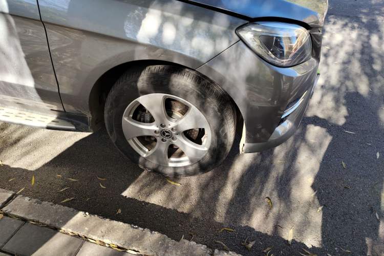 Used Mercedes-Benz M-Class 2014 ML 400 4MATIC Luxury Model
