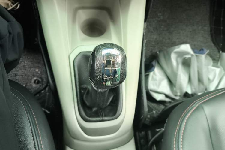 Used Citroen Elysee 2014 1.6L Manual Comfort Model
