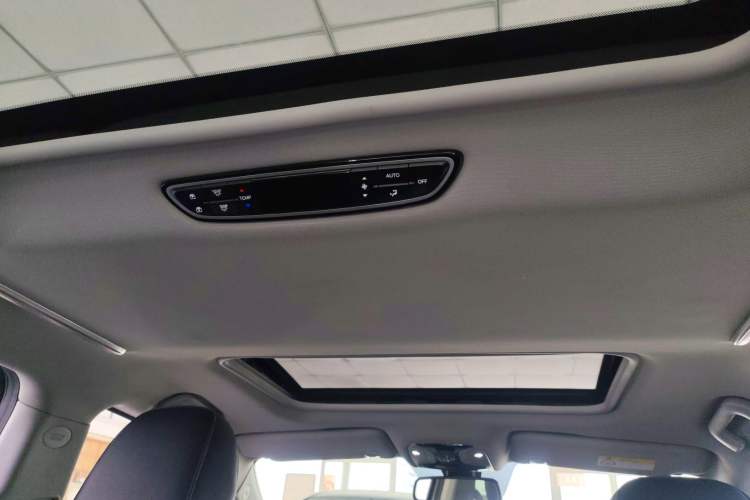 Used GAC Trumpchi M8 2020 Flagship Model 390T Prestige Edition