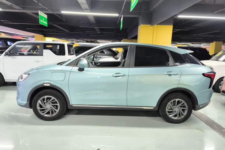 Used NETA V 2022 Chao 300 Lite Lithium Iron Phosphate Left Side