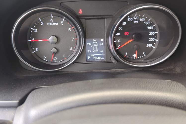 Used Haval M6 2021 PLUS 1.5T DCT Elite Smart Connectivity Model Odometer Close Up